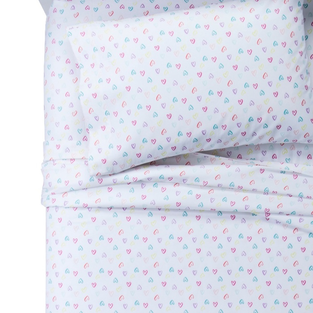 Pillowfort hearts Twin bedding set